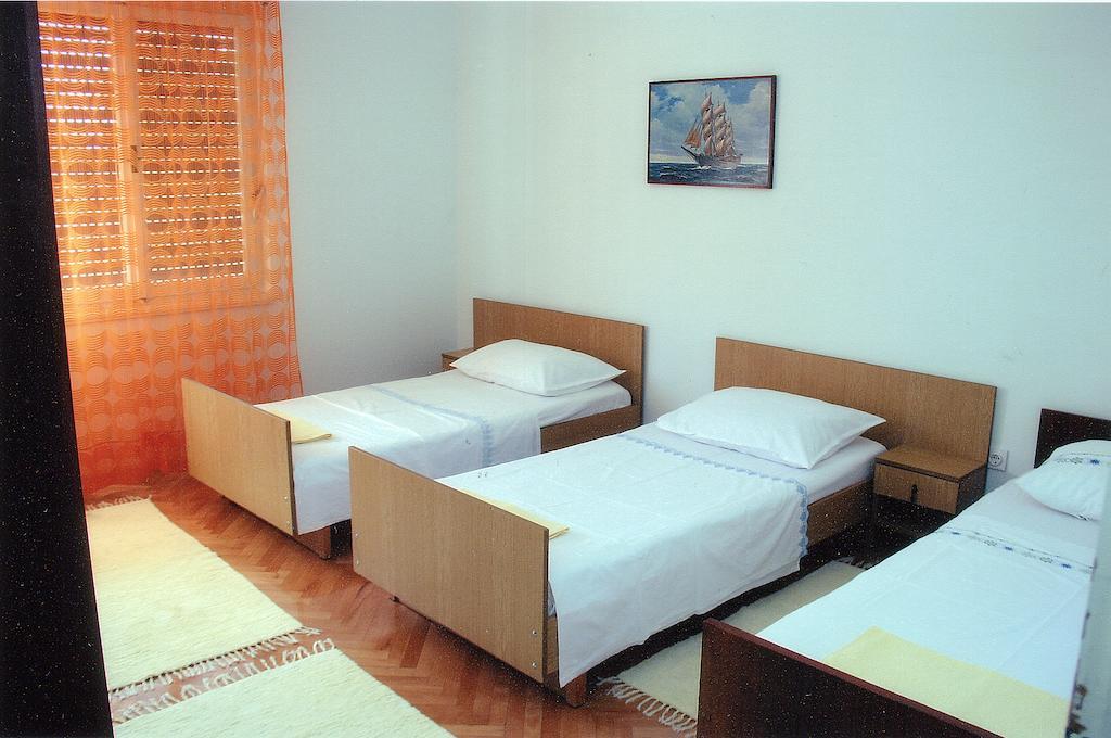 أوميس Apartments Croatia الغرفة الصورة