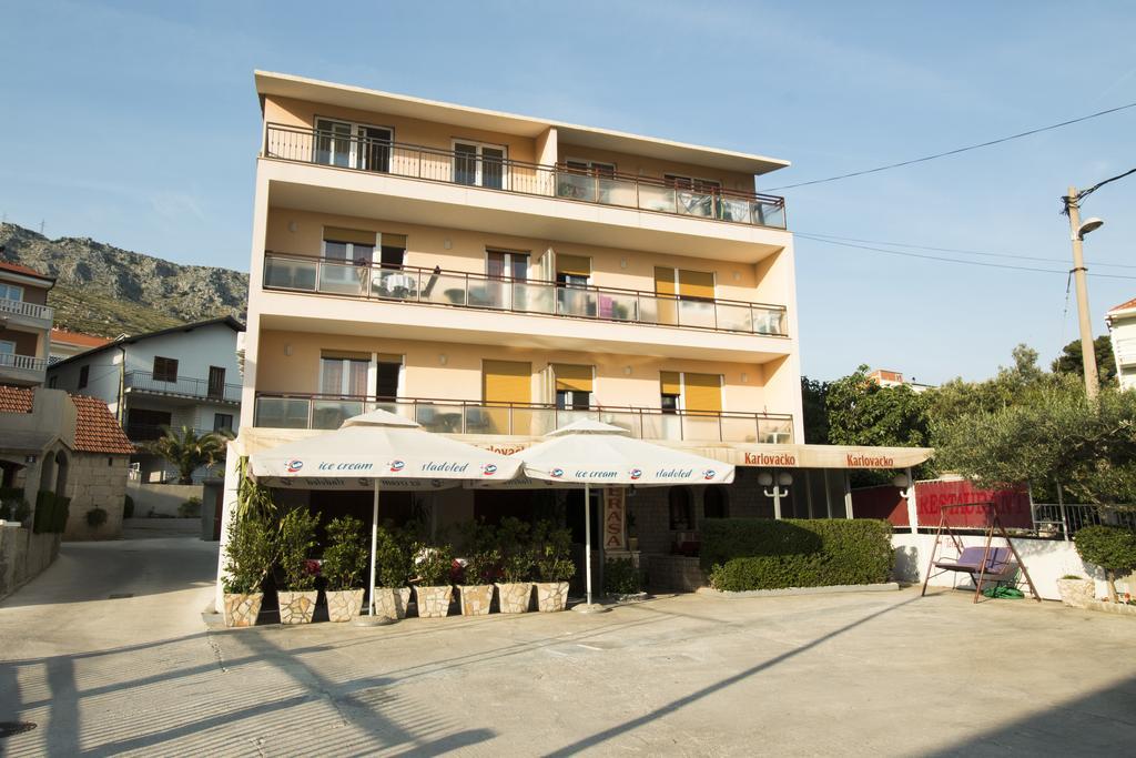 أوميس Apartments Croatia المظهر الخارجي الصورة